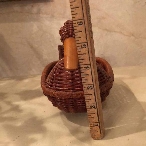 Vintage wicker duck basket - Picture 14 of 16